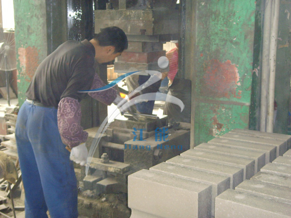 ���K�����ͻ�u������܇�g